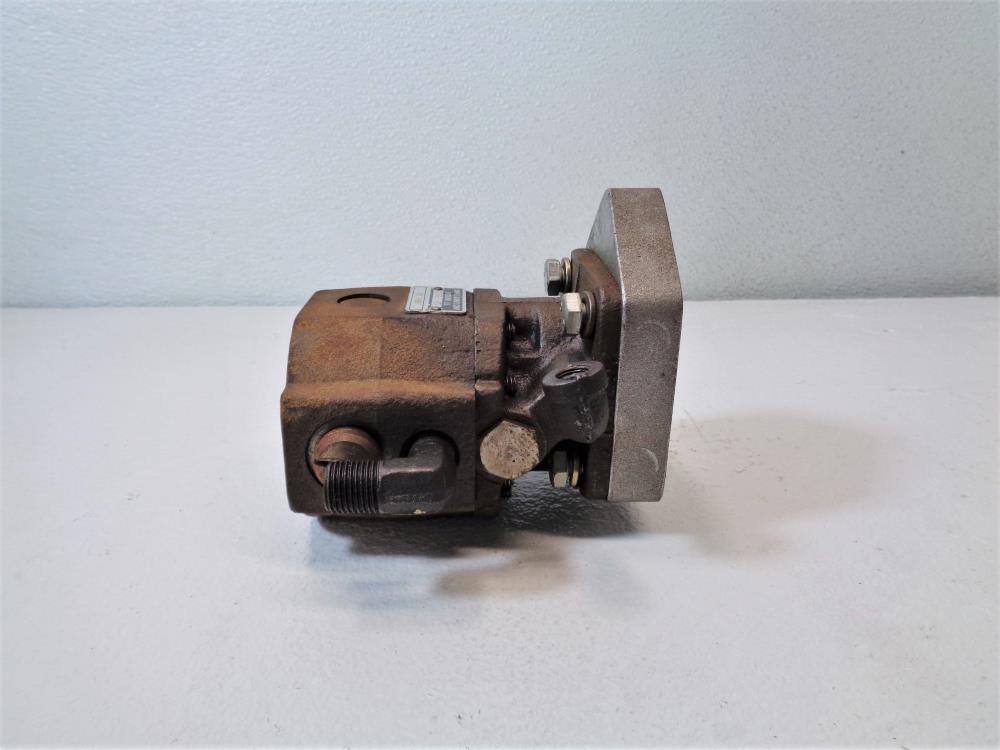 John S. Barnes Hydraulic Pump 10393, 870, 623031008